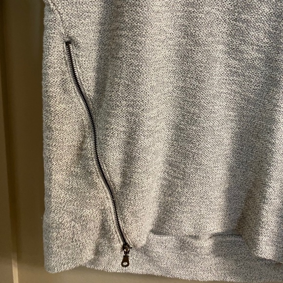 Denver’s Hayes shirt - Picture 3 of 5